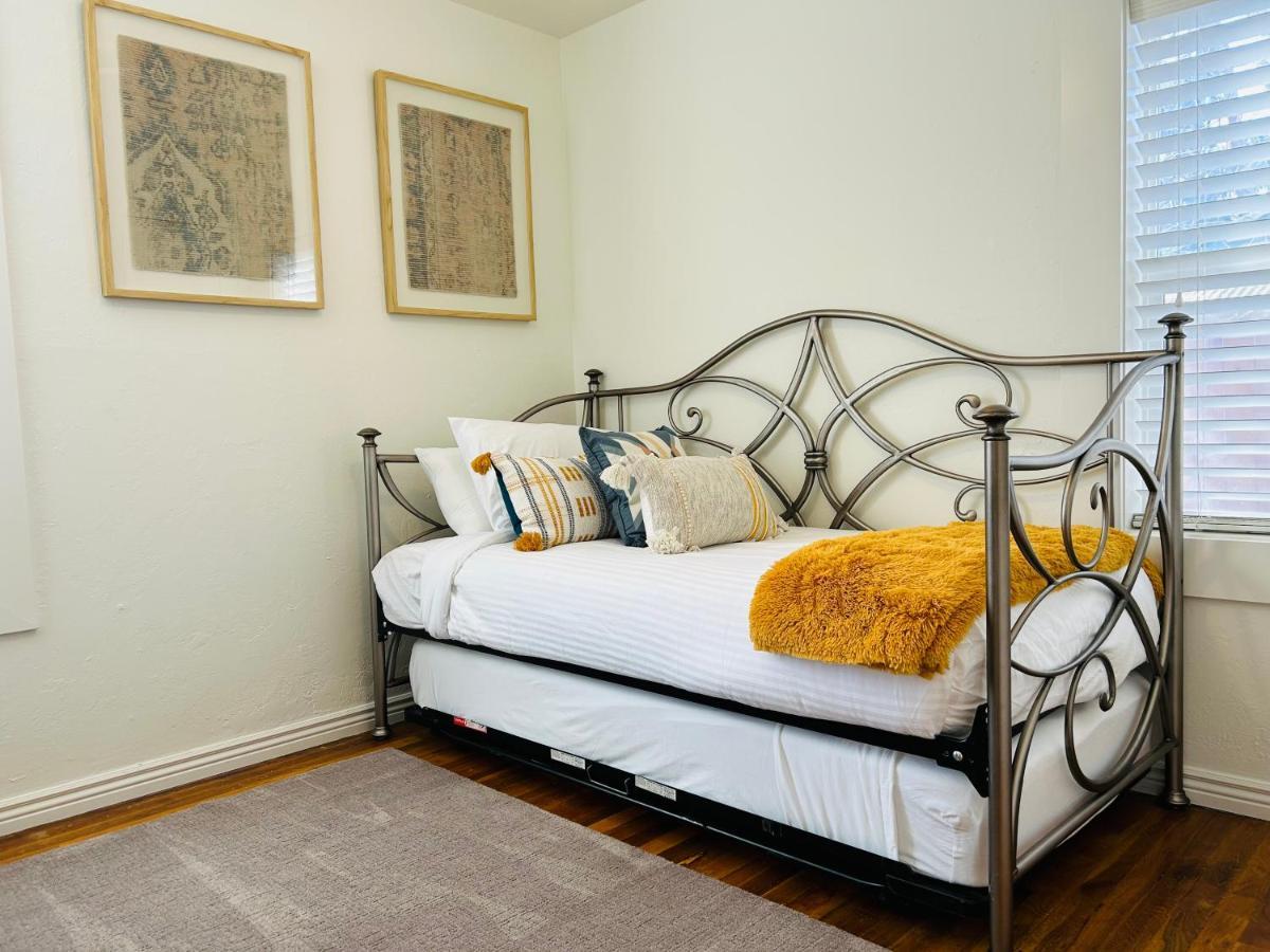 Home Sweet Idahome, Feels Like Home With All The Decor You Wish You Could Afford King Bed In Master, Fully Fenced Dog Friendly Yard, A Few Blocks From Bsu And Downtown Boise, Your Perfect Stay! Buitenkant foto