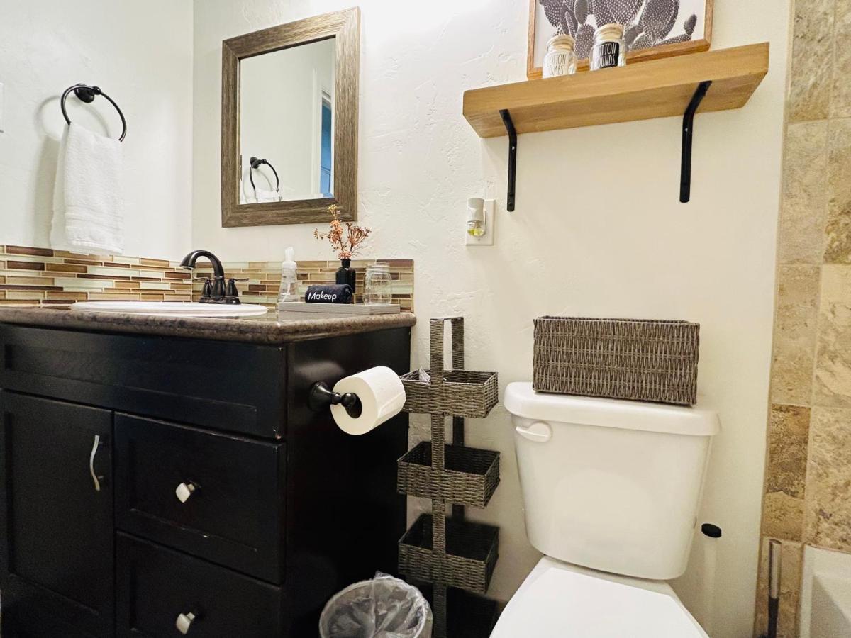 Home Sweet Idahome, Feels Like Home With All The Decor You Wish You Could Afford King Bed In Master, Fully Fenced Dog Friendly Yard, A Few Blocks From Bsu And Downtown Boise, Your Perfect Stay! Buitenkant foto